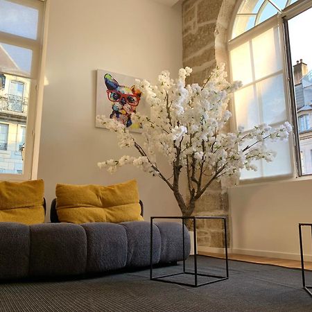 Les Fabuleux Appartements Du Coeur De Ville - Place Victor Hugo Besançon Extérieur photo