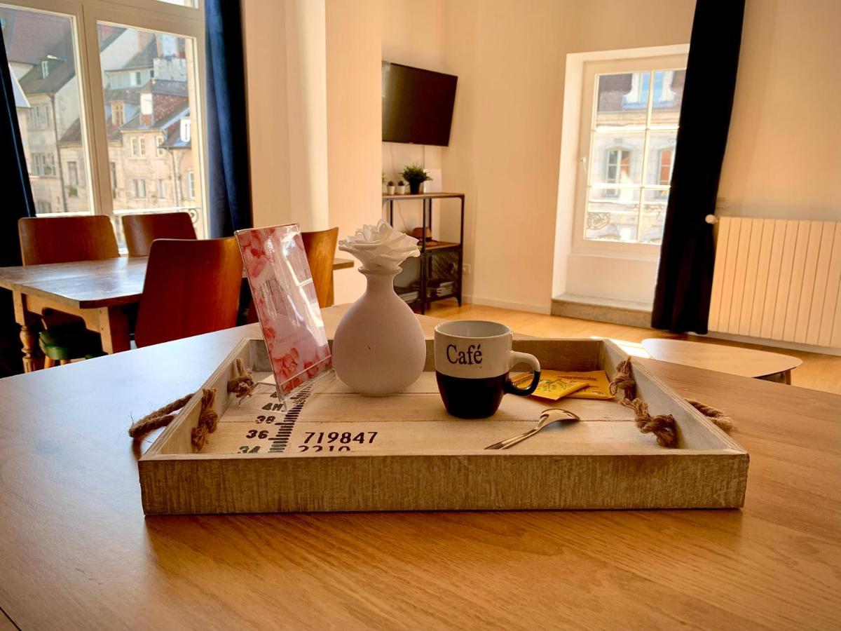 Les Fabuleux Appartements Du Coeur De Ville - Place Victor Hugo Besançon Extérieur photo