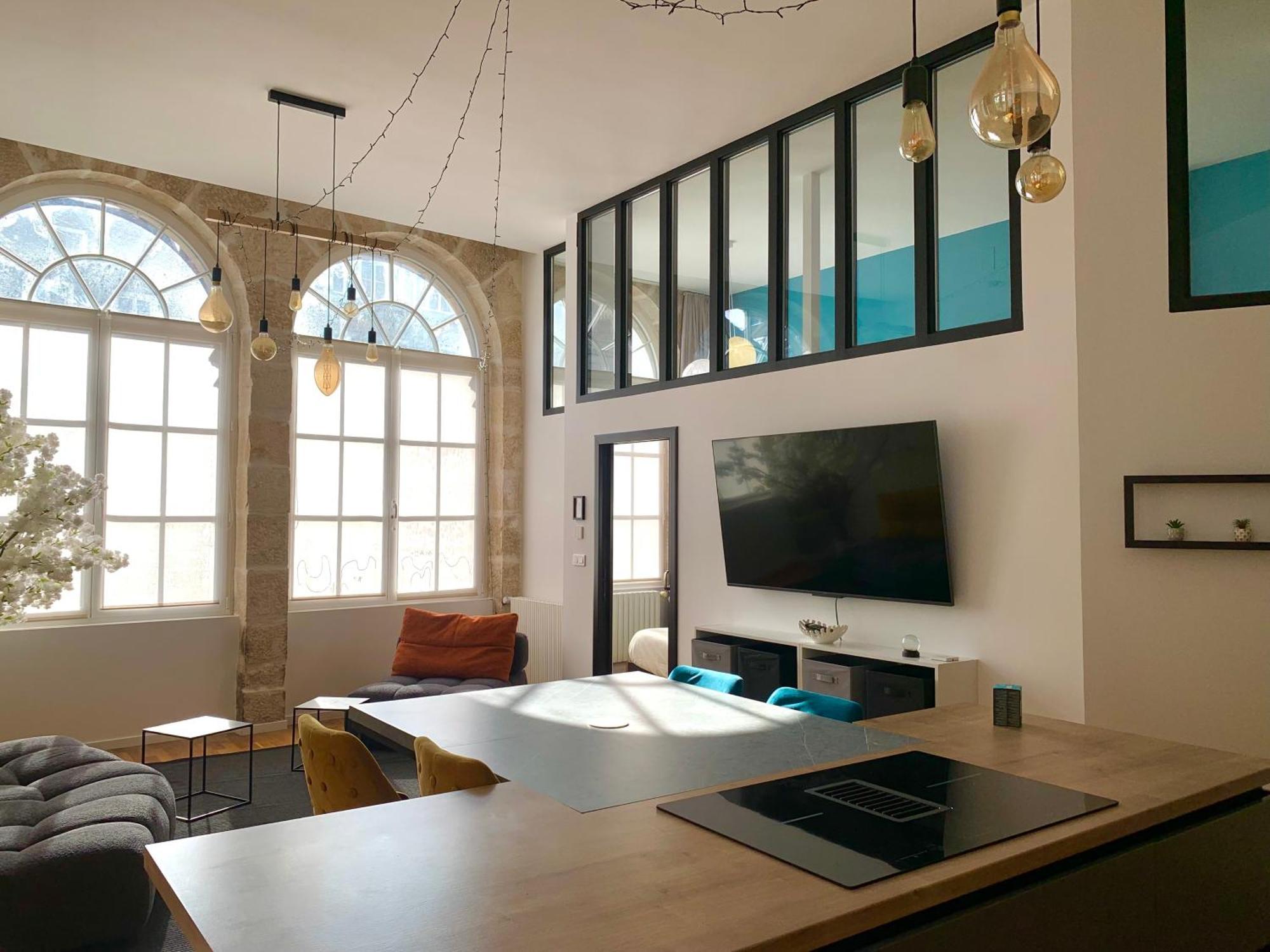 Les Fabuleux Appartements Du Coeur De Ville - Place Victor Hugo Besançon Extérieur photo