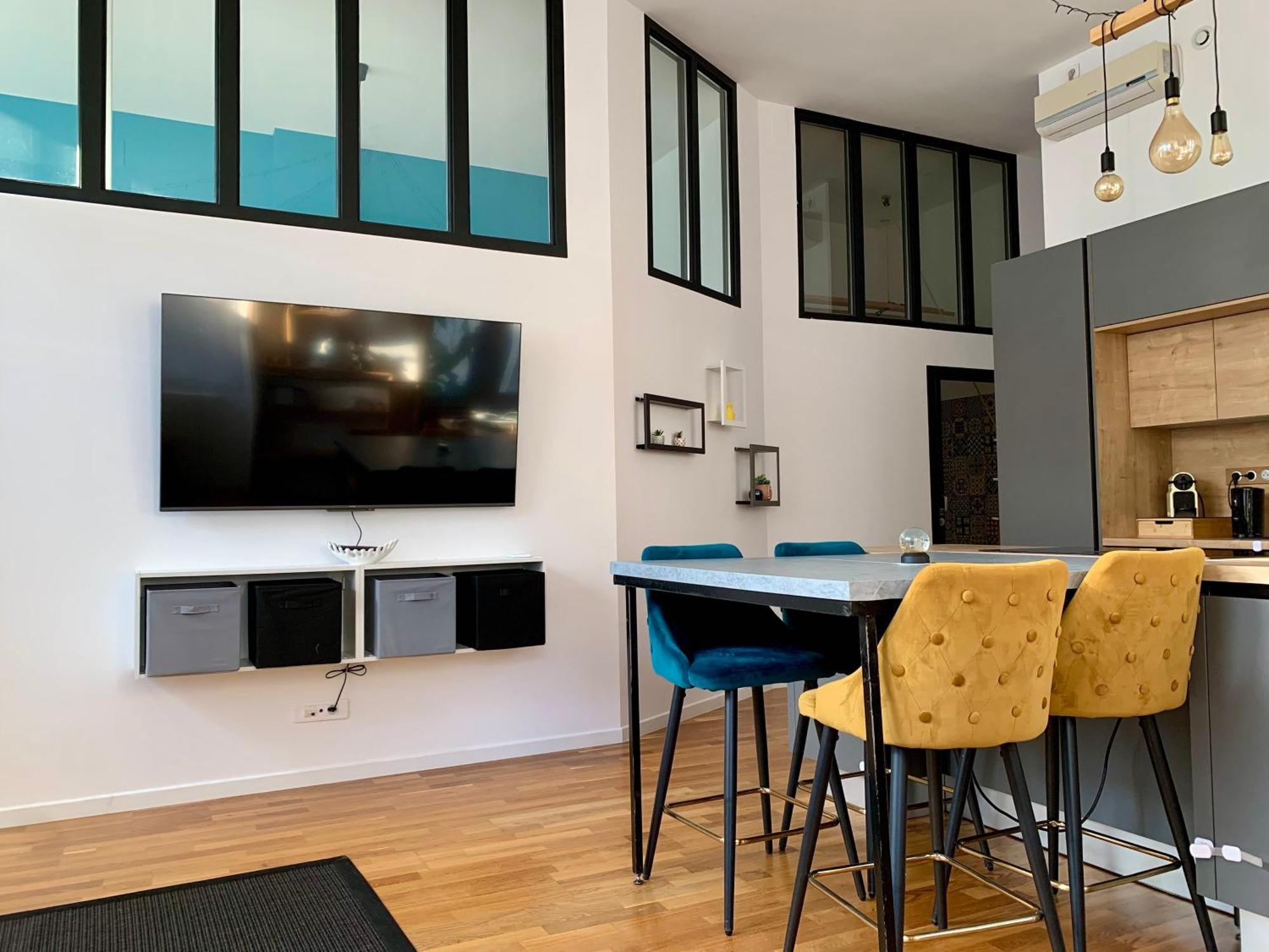 Les Fabuleux Appartements Du Coeur De Ville - Place Victor Hugo Besançon Extérieur photo